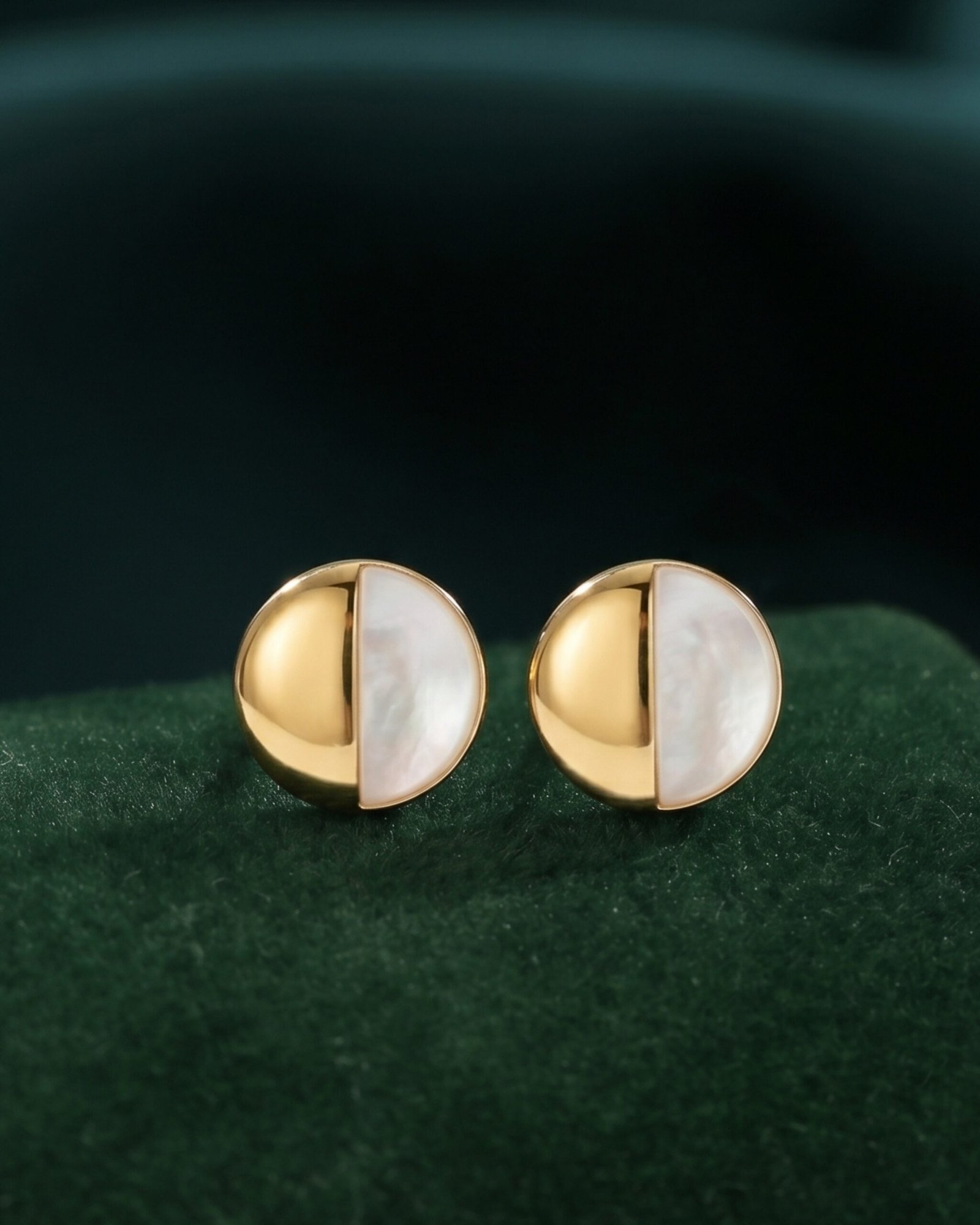 Gold with marble round studs